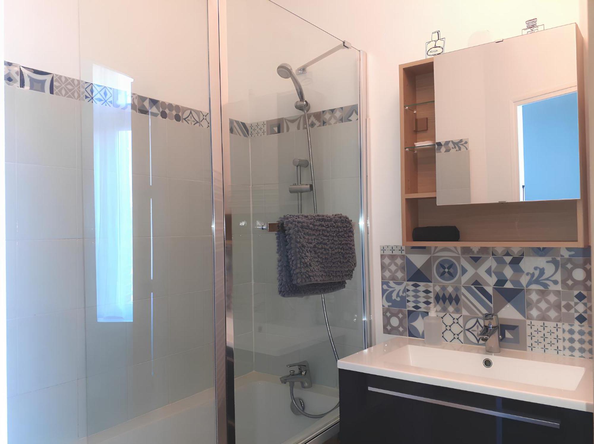L'Artistique, 4 Lits, 2 Chambres, Stationnement Gratuit, Spacieux, Atypique Amiens Eksteriør billede